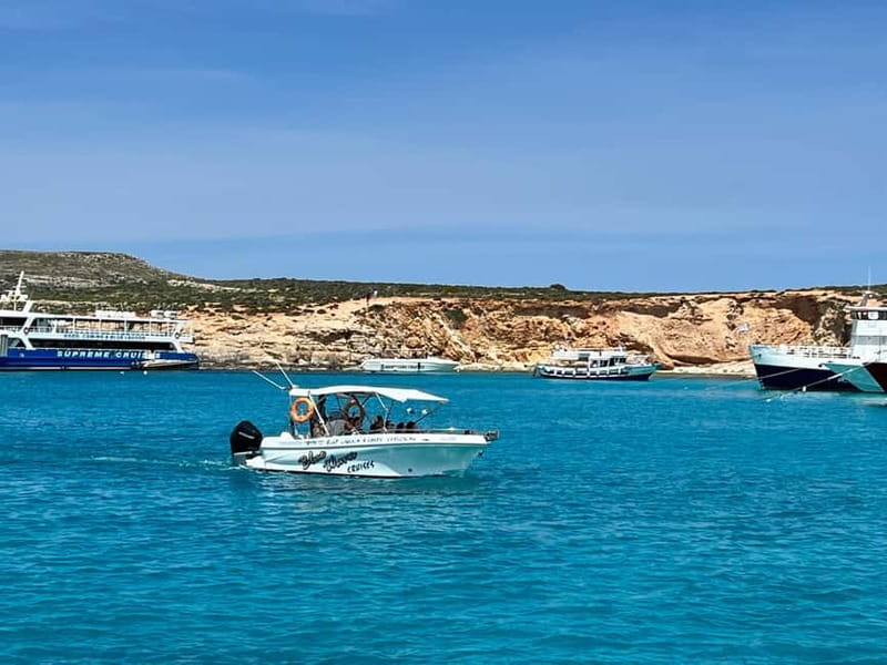 Mellieha: 1:00pm Speedboat round Comino Caves 2h Blue Lagoon - Why this Comino speedboat trip works well