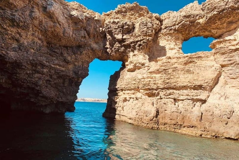 Mellieha: 1:00pm Speedboat round Comino Caves 2h Blue Lagoon - Santa Maria Caves and Comino’s quieter corners