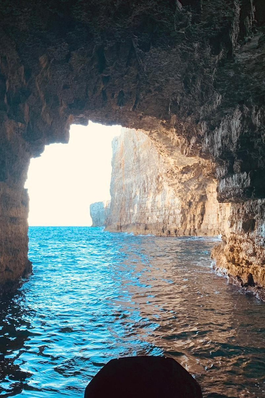Mellieha: 3:00pm Speedboat round Comino Caves 2h Blue Lagoon - Santa Marija Battery and Arch