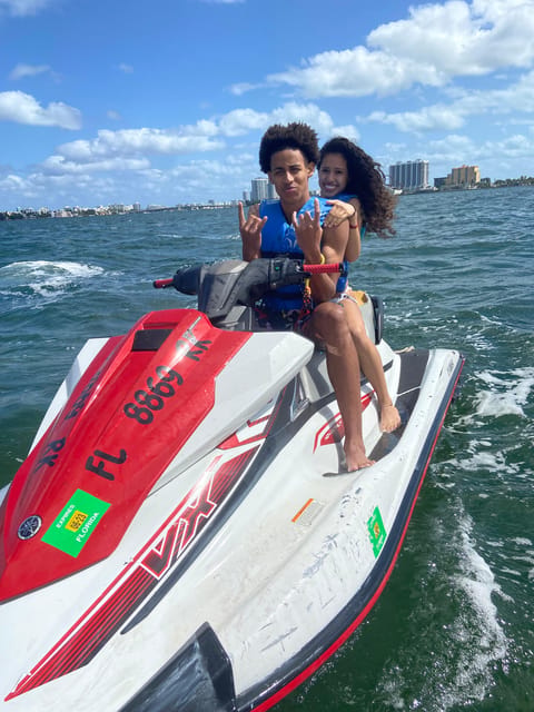 Miami: Jet Ski Adventure with Complimentary Speed Boat Ride - What to bring for a saltwater ride