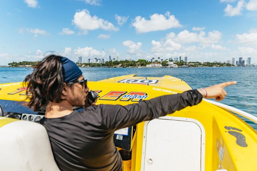 Miami: Sightseeing Speedboat Tour - Downtown Miami from a low seat on the bay
