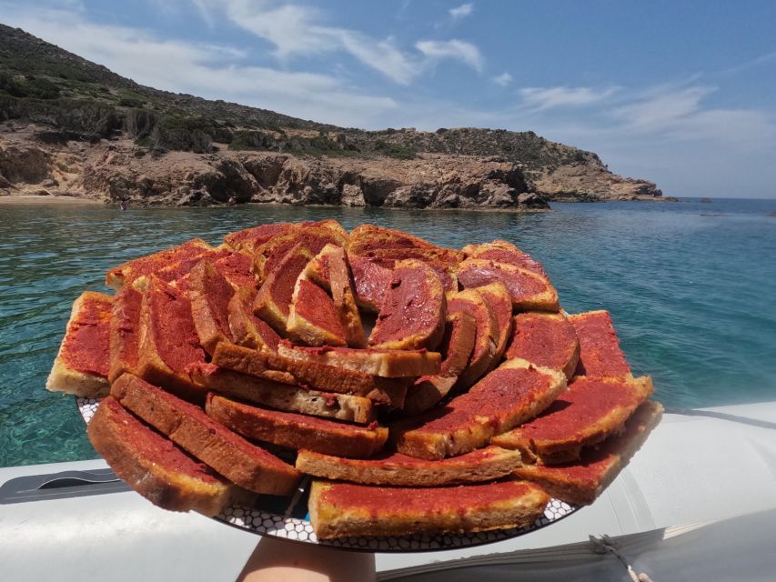 Milos: Half-Day Speedboat Cruise to Klefiko with Snorkeling - Kleftiko: the main event