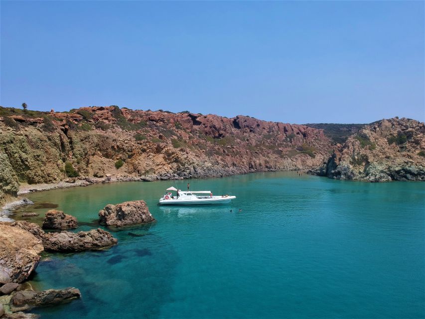 Milos: Half-Day Speedboat Cruise to Klefiko with Snorkeling - The return past Cape Vani and Klima