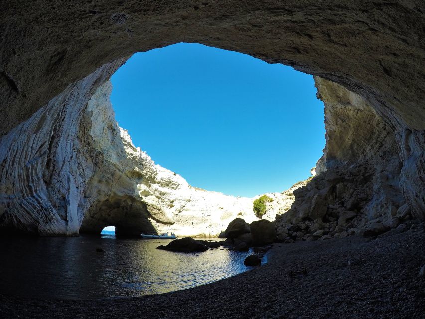 Milos: Half-Day Speedboat Cruise to Klefiko with Snorkeling - The south-coast plan when the wind turns north