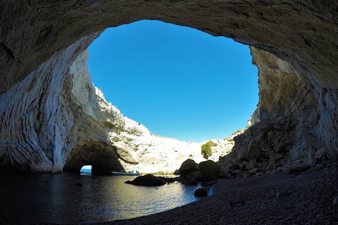 Milos: Half-Day Speedboat Cruise to Kleftiko with snorkeling tour - Morning or afternoon: a choice that matters