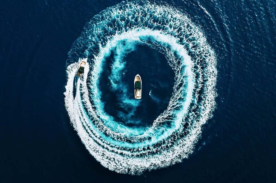 ❖ Milos: Private Speedboat Tour—Kleftiko Sarakiniko Poliegos - What the main stops offer