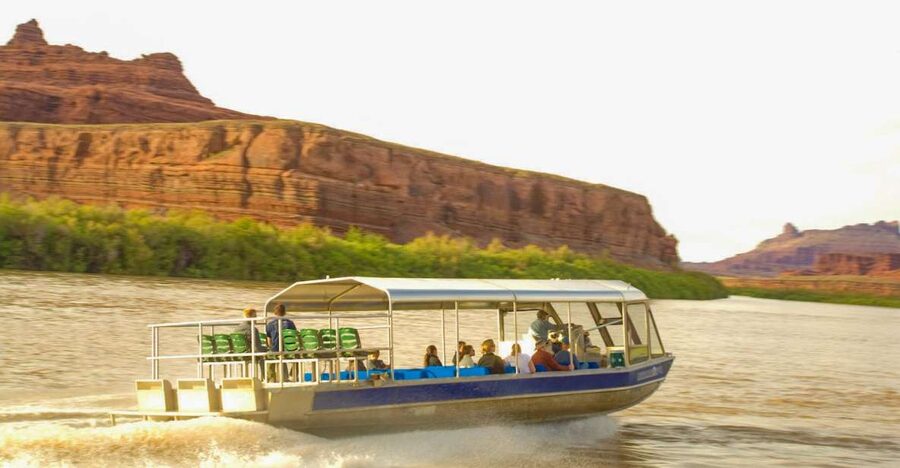 Moab: 1-Hour Express Jet Boat Tour on Colorado River - The first 15 minutes on the Colorado River