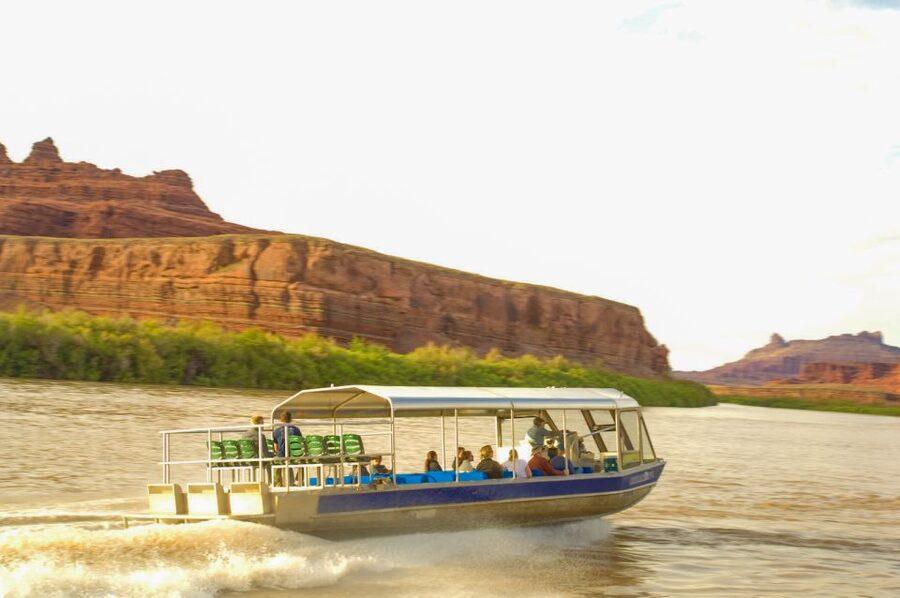 Moab: 1-Hour Express Jet Boat Tour on Colorado River - Morning or afternoon: which departure works best?