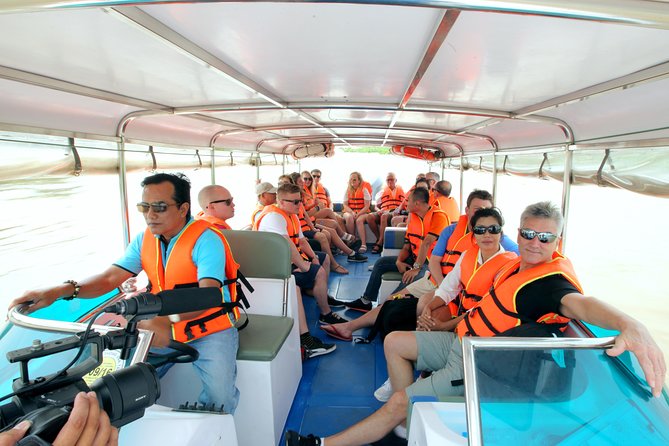 Morning CuChi Tunnels-Tapioca-Secret Traps Luxury Speedboat 2Ways - Crawling through the tunnel section