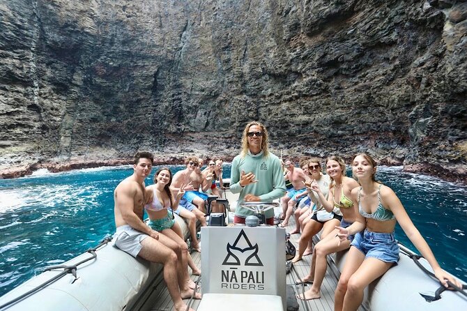 Nā Pali Coast Zodiac Raft Sea Caves Expedition on Kauai - The ride is rough by design