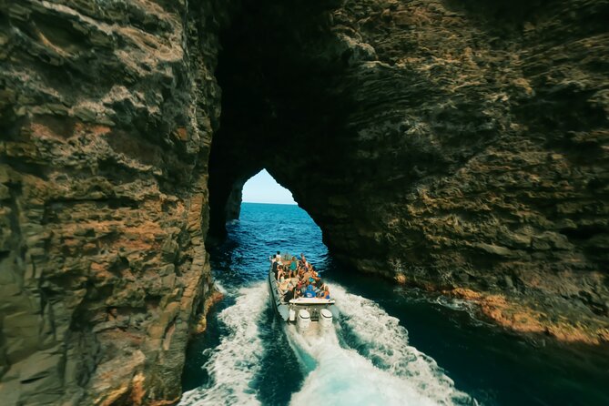 Nā Pali Coast Zodiac Raft Sea Caves Expedition on Kauai - Crossing toward the remote Nā Pali Coast