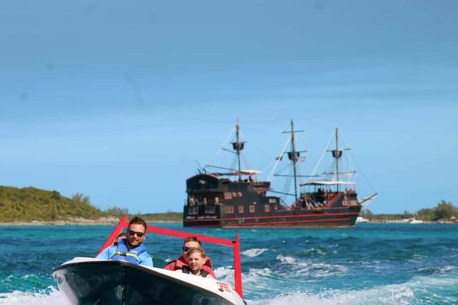 Nassau: Self-Drive Speedboat Ride and Pig Swimming Encounter - Who should book this Nassau excursion?