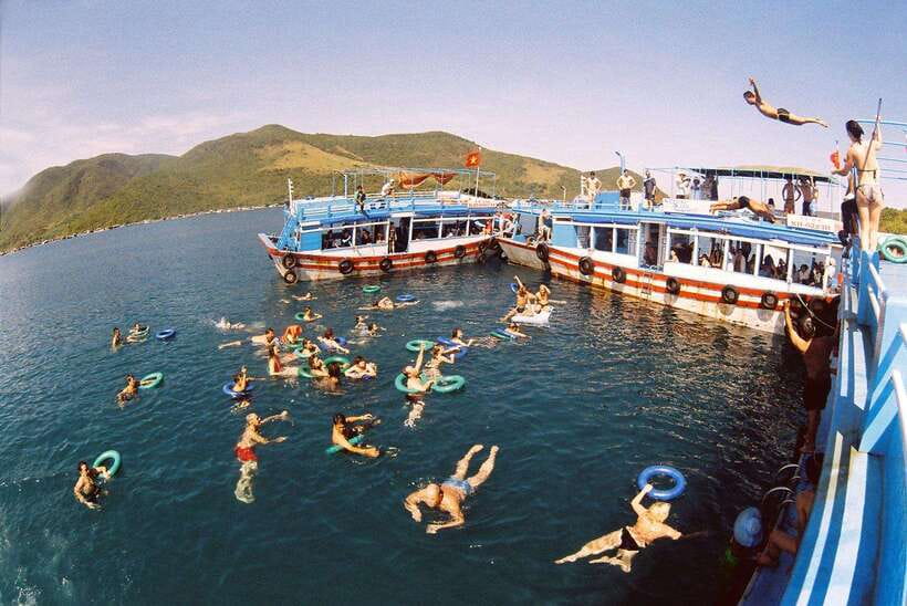 Nha Trang: 3-Island Tour with Lunch and Speedboat Ride - What to pack for a comfortable day
