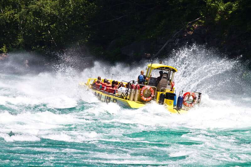 Niagara Falls, ON: Jet Boat Tour on Niagara River - Timing, clothing, and age rules