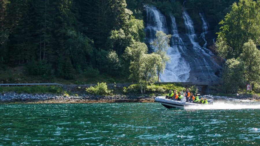 Olden: Nordfjord RIB Boat Tour - A fast, close-up way to see Nordfjord
