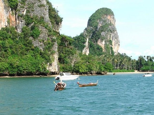 One-Day Tour at Hong Islands by Speedboat from Krabi - Key points to know before booking