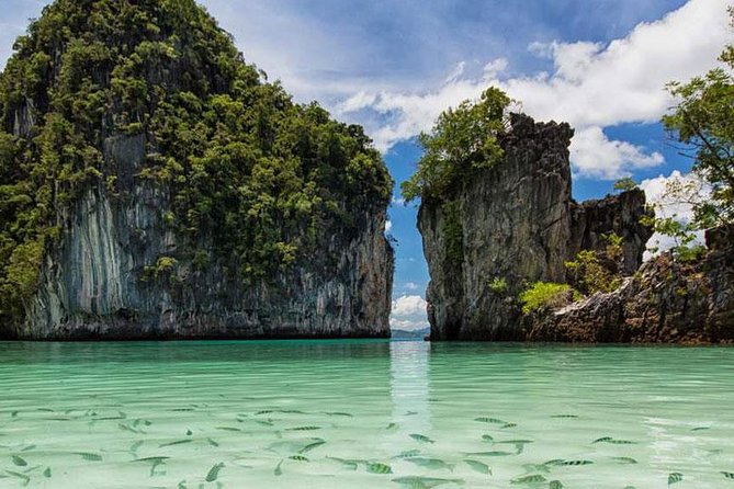 One-Day Tour at Hong Islands by Speedboat from Krabi - Beach lunch keeps the outing simple