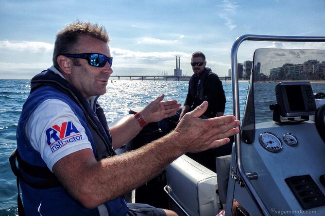 One-hour High-Speed Powerboat Ride - Along Barceloneta toward Port Olímpic