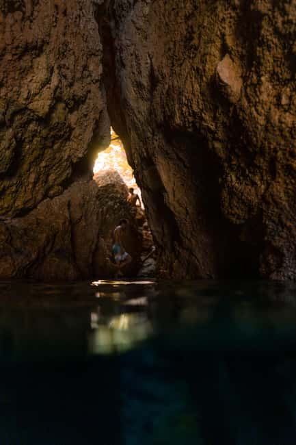 Palaiokastritsa: Coastline and Blue Caves Speedboat Tour - Twins Beach and the final swim