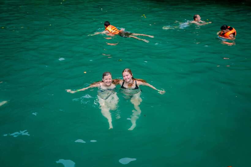 Phi Phi: Early Morning Speed Boat to Maya Bay - Loh Samah Bay and the floating pier