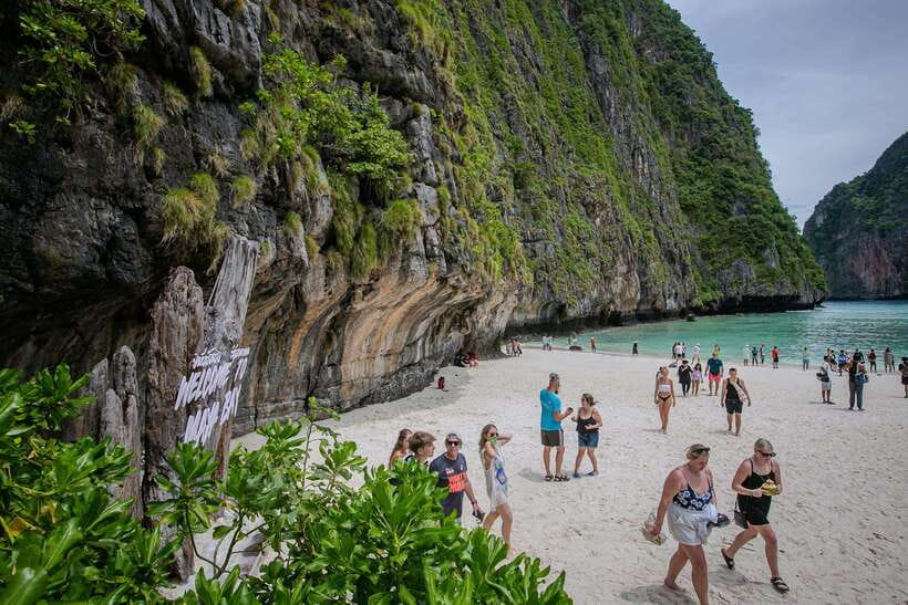 Phi Phi : Half Day By Speed Boat 4 hours Phi Phi Lay - What the $58 price really covers