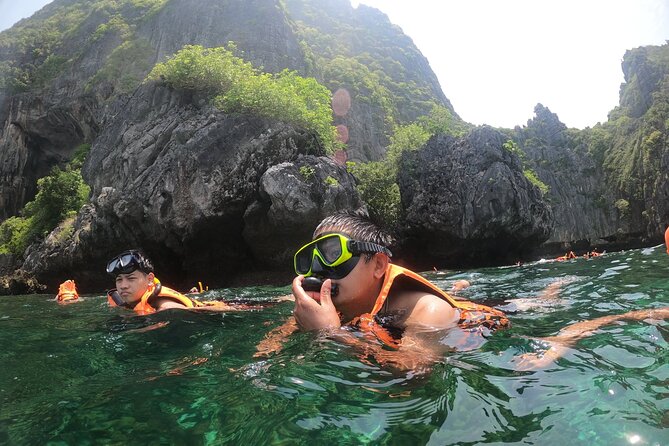 Phi Phi Island Adventure Day Tour from Phuket Speedboat/Catamaran - A full day from Phuket to the Phi Phi Islands