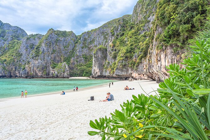 Phi Phi Islands and Khai Islands Snorkeling Tour By Speedboat From Phuket - Pi Leh Bay is the classic swimming cove