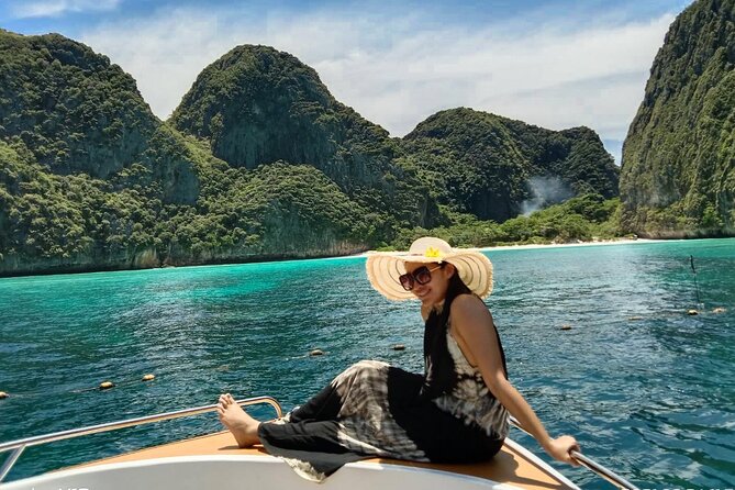 Phi Phi Islands and Khai Islands Snorkeling Tour By Speedboat From Phuket - Koh Khai Nai finishes the day on sand