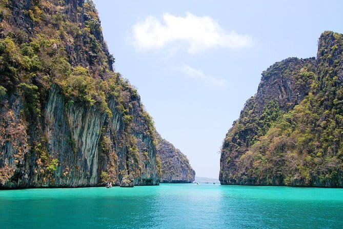 Phi Phi Islands Exclusive Tour by Speedboat from Koh Yao Yai - Why this Phi Phi trip feels more personal