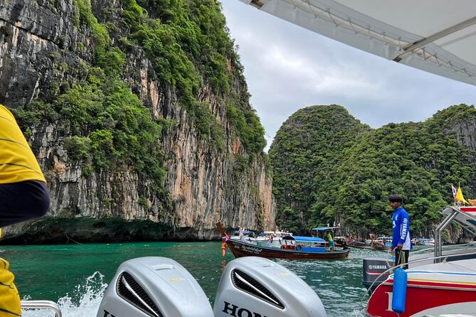 Phi Phi Islands Speedboat Full-Day Tour from Phuket+ Buffet Lunch - Maya Bay, the famous stop with a careful schedule