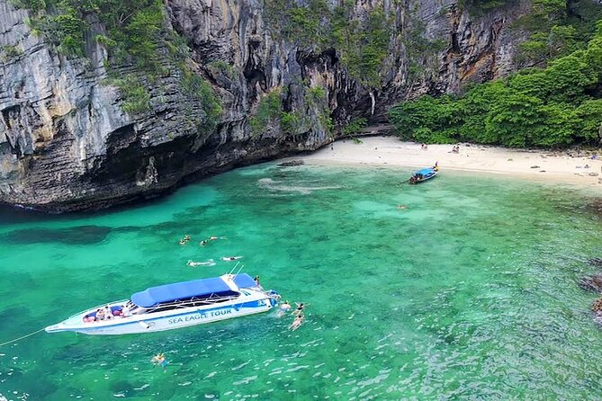 Phi Phi Khai Islands Excursion with Seaview & Lunch by speedboat - The 7:00 to 8:00 pickup and pier start