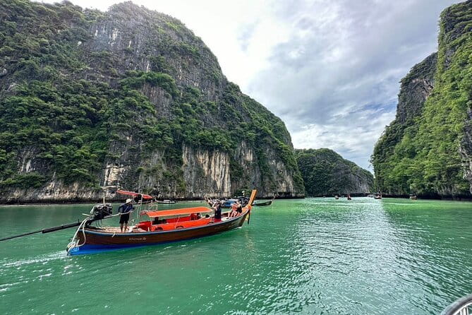 Phi Phi, Maya & Khai. One day trip by speed boat. - 9:00 a.m. from Rassada Pier