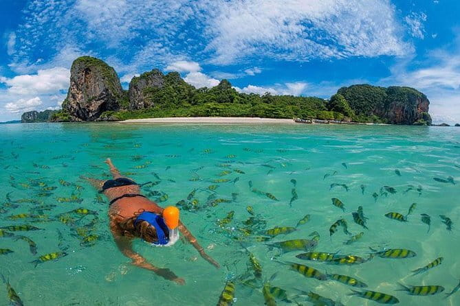 Phi Phi, Maya & Khai. One day trip by speed boat. - Viking Cave from the water
