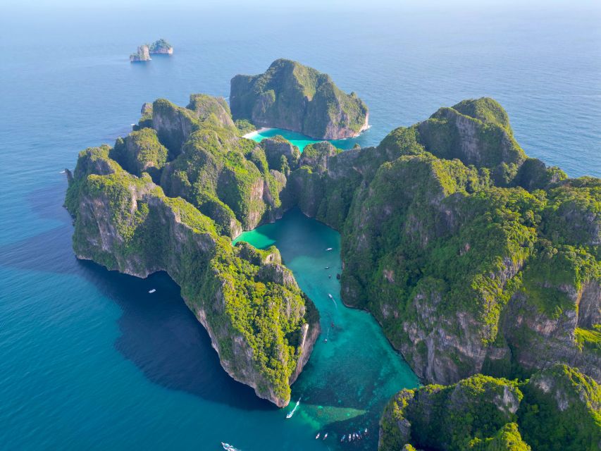 Phi Phi: Morning Speedboat Tour to Maya Bay with Snorkel - What the speedboat ride is really like
