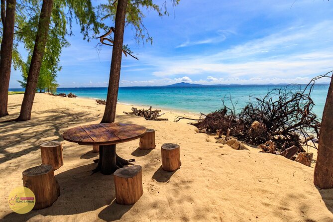 Phi Phi One Day Tour by Speed Boat from Ao Nang, Krabi - Lunch at Phi Phi Don is useful, not luxurious