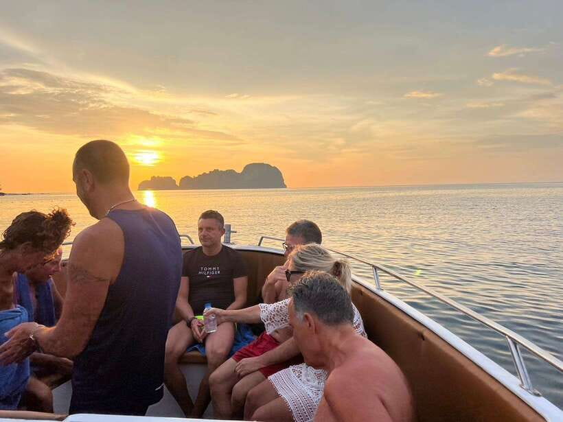 Phi Phi: Sunset and Plankton by Speed Boat with Snorkeling - Starting at Monkey Beach with monkeys and limestone cliffs