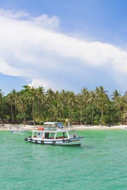 Phu Quoc: 4 Island Hopping, Speedboat, Cable Car, Water Park - Key points at a glance