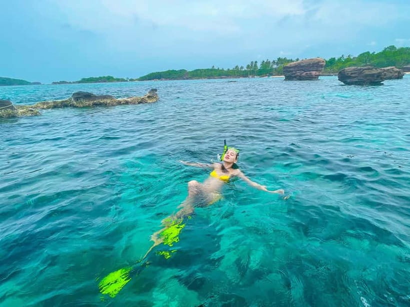 Phu Quoc: 4 Islands By Speedboat & Cable Car Trip - Guide support and the feel of the day