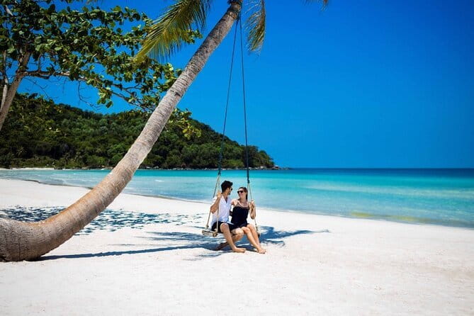 Phu Quoc: Snorkeling and Island Hopping By Speedboat with Lunch - What the $53.28 price really covers