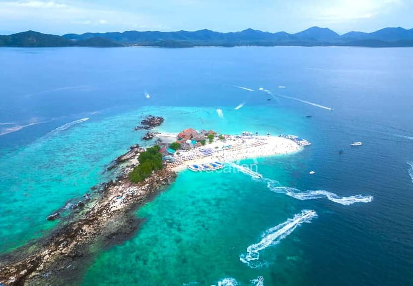 Phuket: 3 Khai Islands Speedboat Tour- Snorkeling & Relaxing - Getting to the pier and starting the morning