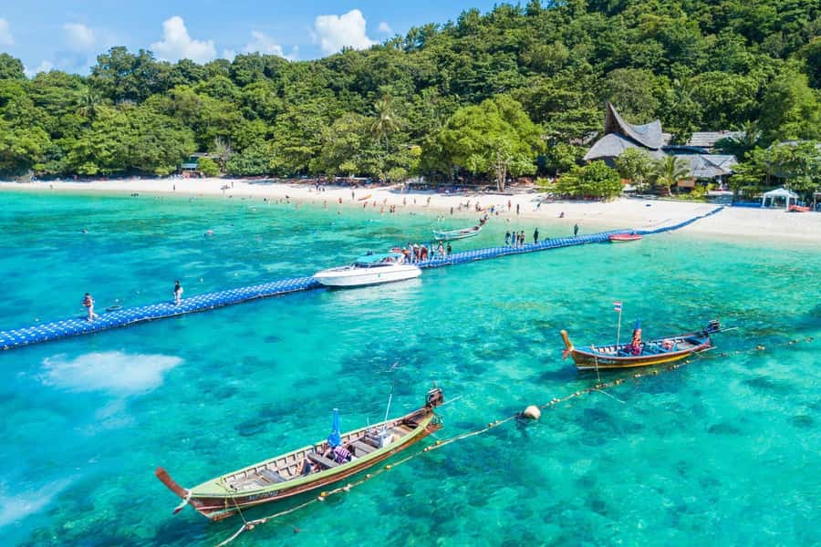 Phuket: Banana Beach Speedboat Island Experience with Lunch - Banana Beach, small and easy to use