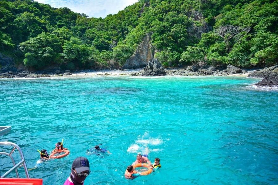 Phuket: Coral & Racha Islands Day Trip By Speedboat - Three hours at each island changes the pace