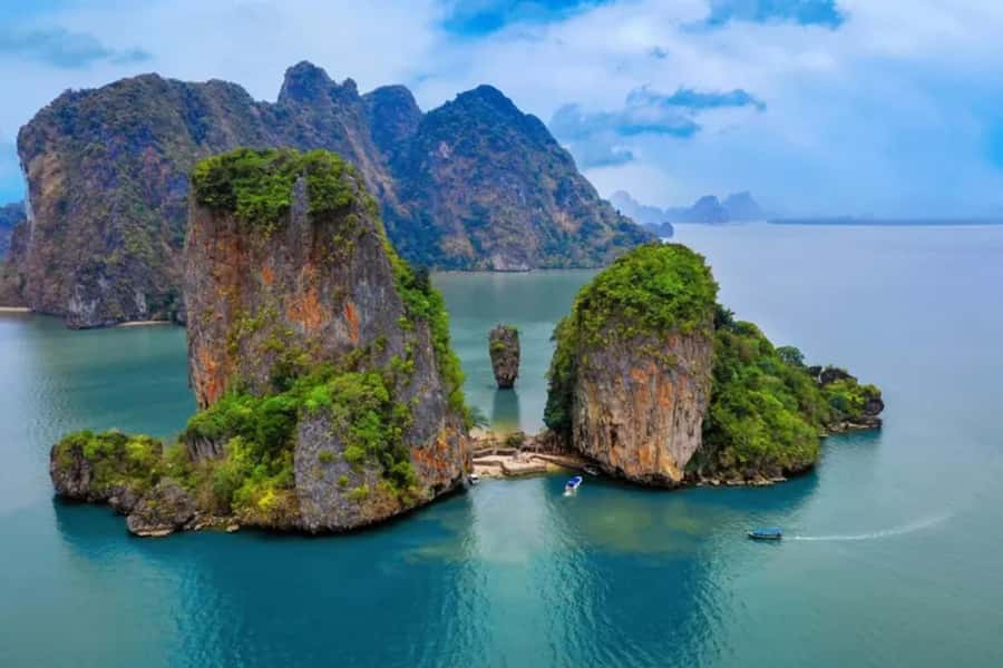 Phuket: James Bond 5 Islands Speedboat Tour with Lunch - Who will get the most from this tour