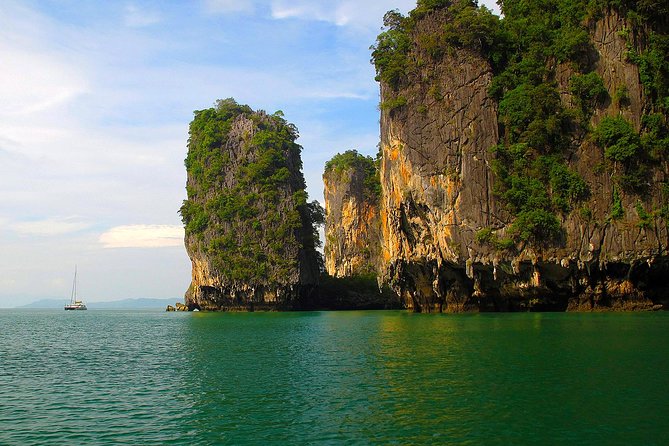 Phuket: James Bond Island by Premium Speedboat with Lunch - James Bond Island and the famous leaning rock