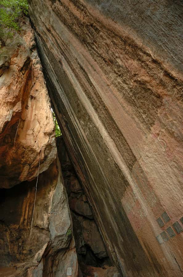 Phuket: James Bond Island, Floating Village Speedboat Tour - Ice Cream Cave and the return to the water