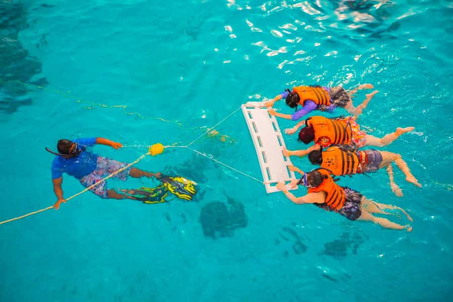 Phuket/Khao Lak: Similan Islands Speedboat Tour with Lunch - Island No. 9 and the first snorkeling stop