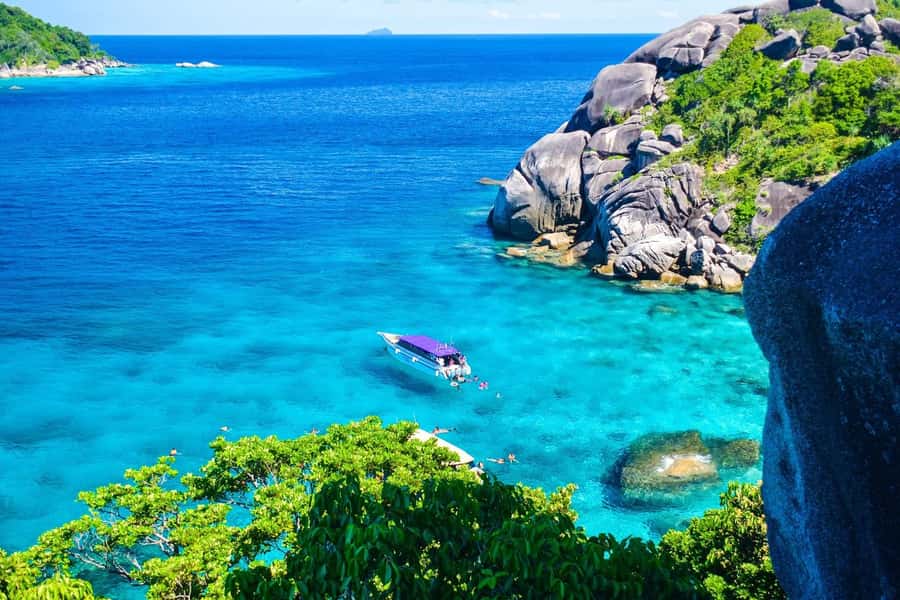 Phuket/Khao Lak: Speedboat Snorkel Tour to Similan Islands - Koh Miang: an easy first taste of the islands