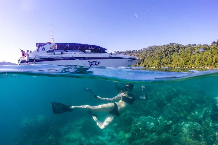 Phuket/Khao Lak: Speedboat Snorkel Tour to Similan Islands - Food and included extras improve the value