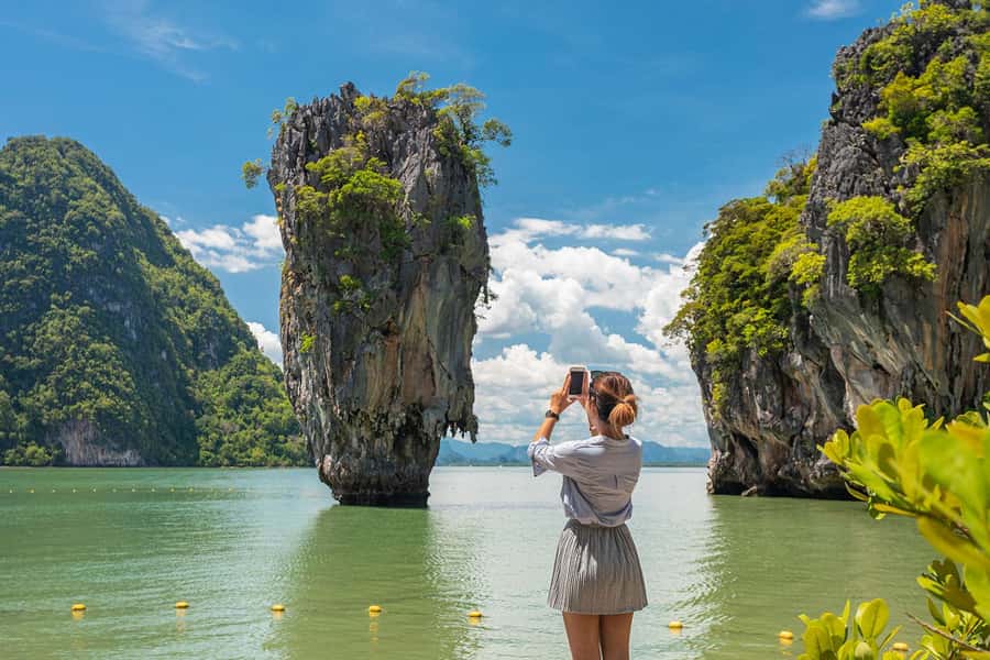 Phuket: Lazy Khao Phing Kan & Yao Islands Speedboat Day Tour - Guides, comfort, and the small practical issues