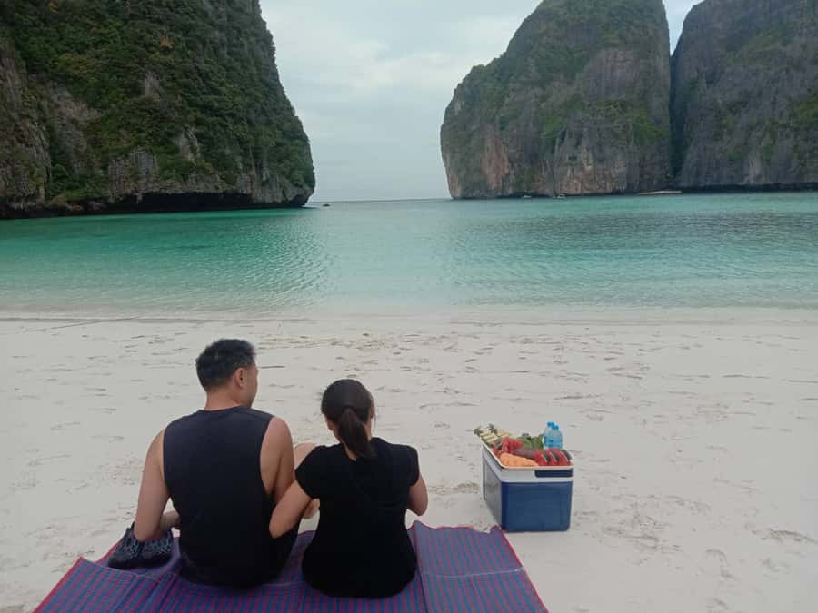 Phuket: Phi Phi Island Sunrise Group Speedboat Tour - Maya Bay before the tour boats gather